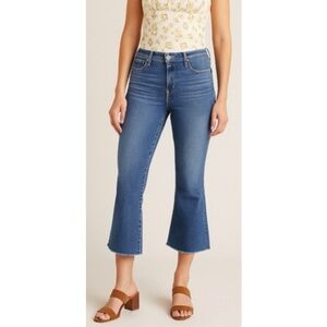 Paige Women’s Rory crop flare jeans Zaylee wash Size 26 Medium wash Mid rise